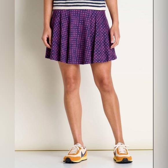 NWT Toad&Co Organic Cotton Blend Purple Midnight Geo Print Skort With Pockets - Picture 1 of 3